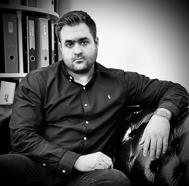 وکیل کاوه دولت‌شاهی